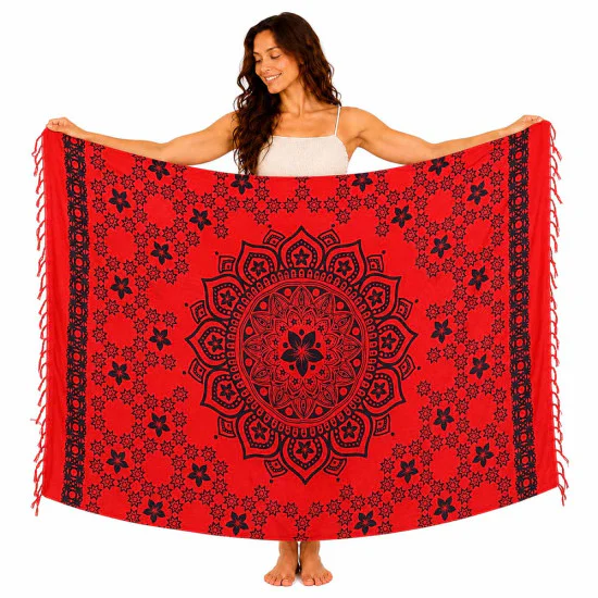 Rød mandala‑sarong med frynser – alsidig strandtørklæde