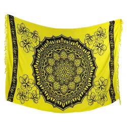 Gult strandstof med mandala og frangipani