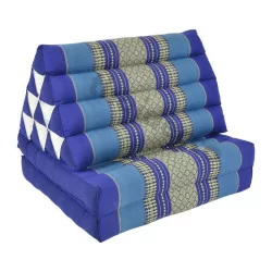 Blåhvid trekantpude med kapok – klassisk løsning til gulvsidning